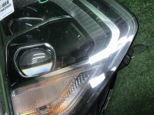 Фара правая Hyundai Santa Fe 4 (18-21) LED