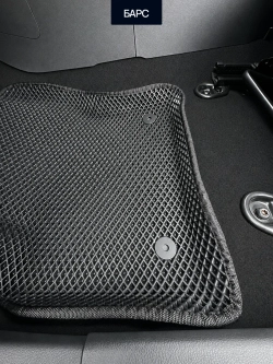 Коврики для автомобиля Форд Фокус 3 / Ford Focus 3 / 3D с бортами / ЭВА, ЕВА, EVA / черные /
