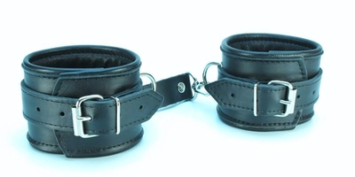Черные оковы из гладкой кожи (Цвет: черный)