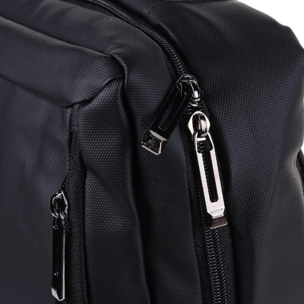 Рюкзак молодежный 41*30*10 см,1отд,3 карм,USB пров,отсек д/ноут,черный