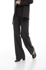 Брюки со стрелками