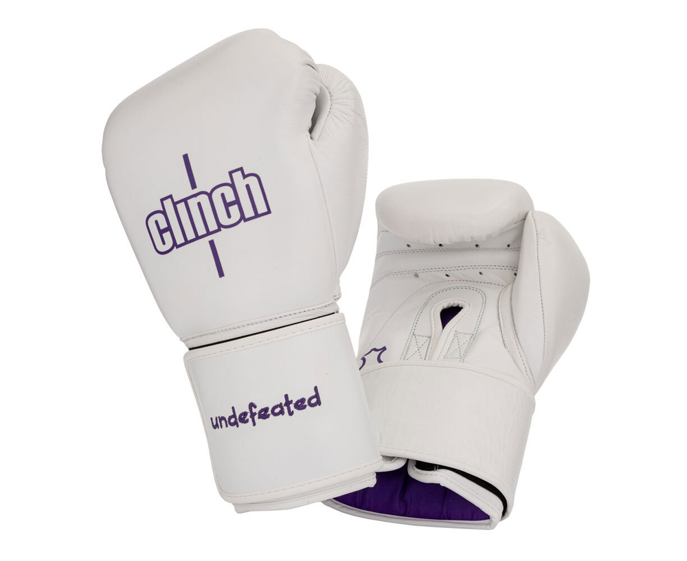 Перчатки боксерские Clinch Undefeated белые C161