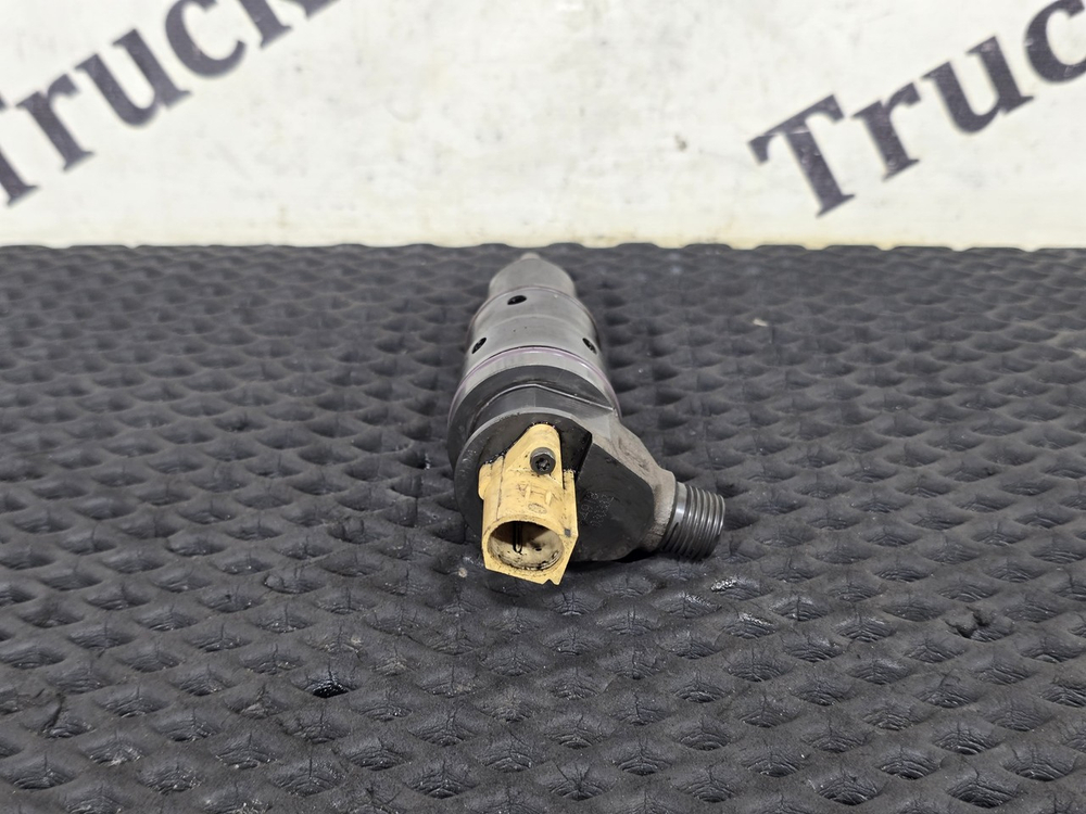 Форсунка топливная 2016г.