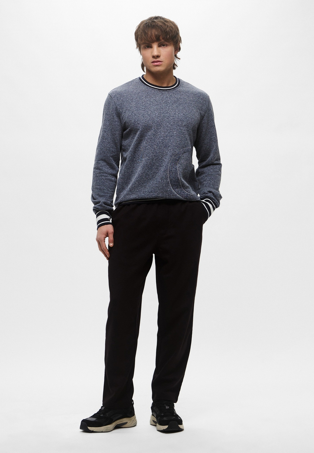 Свитер мужской GUESS