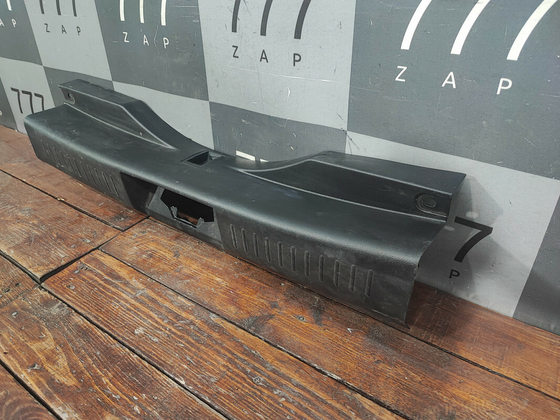 Обшивка панели багажника Chery Tiggo 4 18-нв Б/У Оригинал J685402390