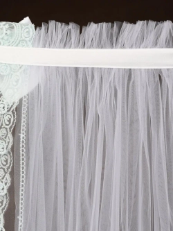 Балдахин с кружевом и брошью "Версаль"