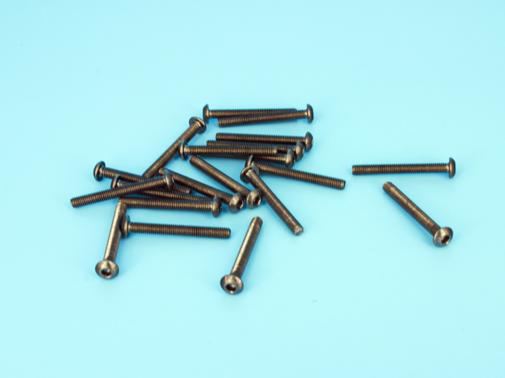 Винт М3*25 стальной