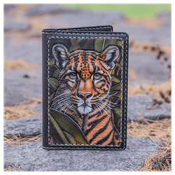 Кожаная обложка на паспорт «Ягуар»