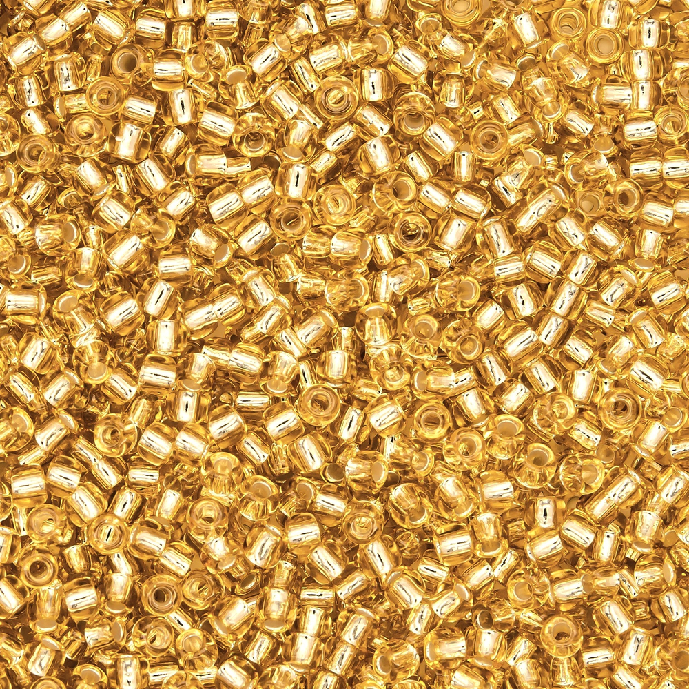 Японский бисер TOHO Round 11/0 (№PF22), с внутренним серебрением, прозрачный