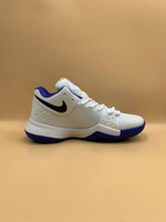 Duke kyrie 3 top