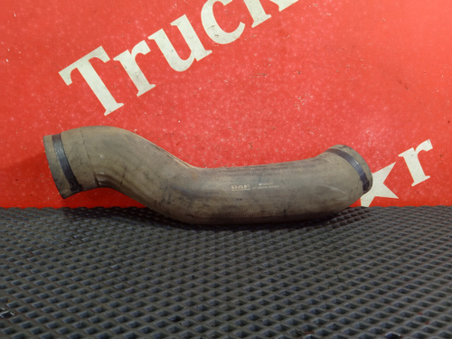 Патрубок радиатора 2018г.