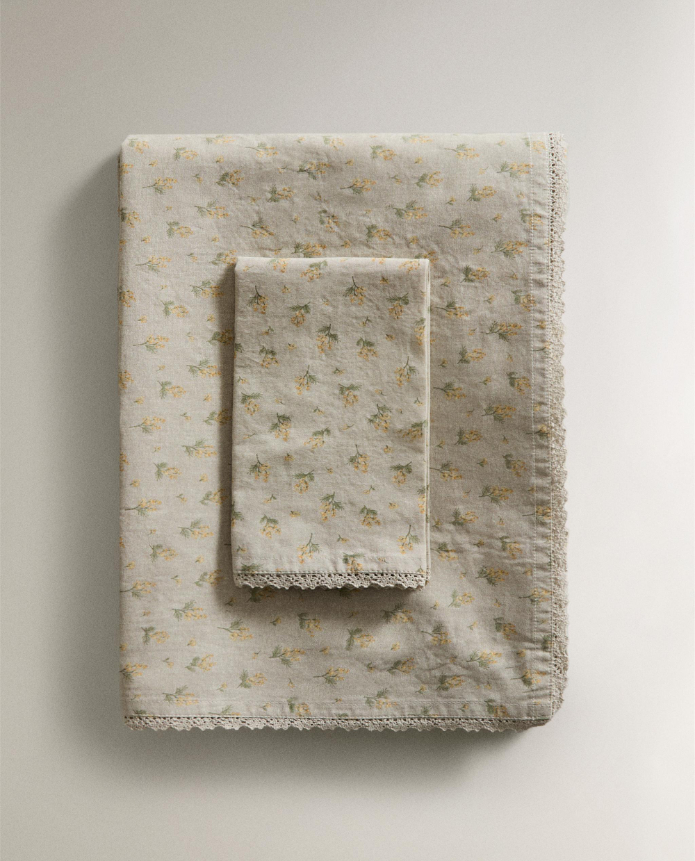 Zara Home скатерть из хлопка, цветочный мотив, 160 120 см · 4278/021