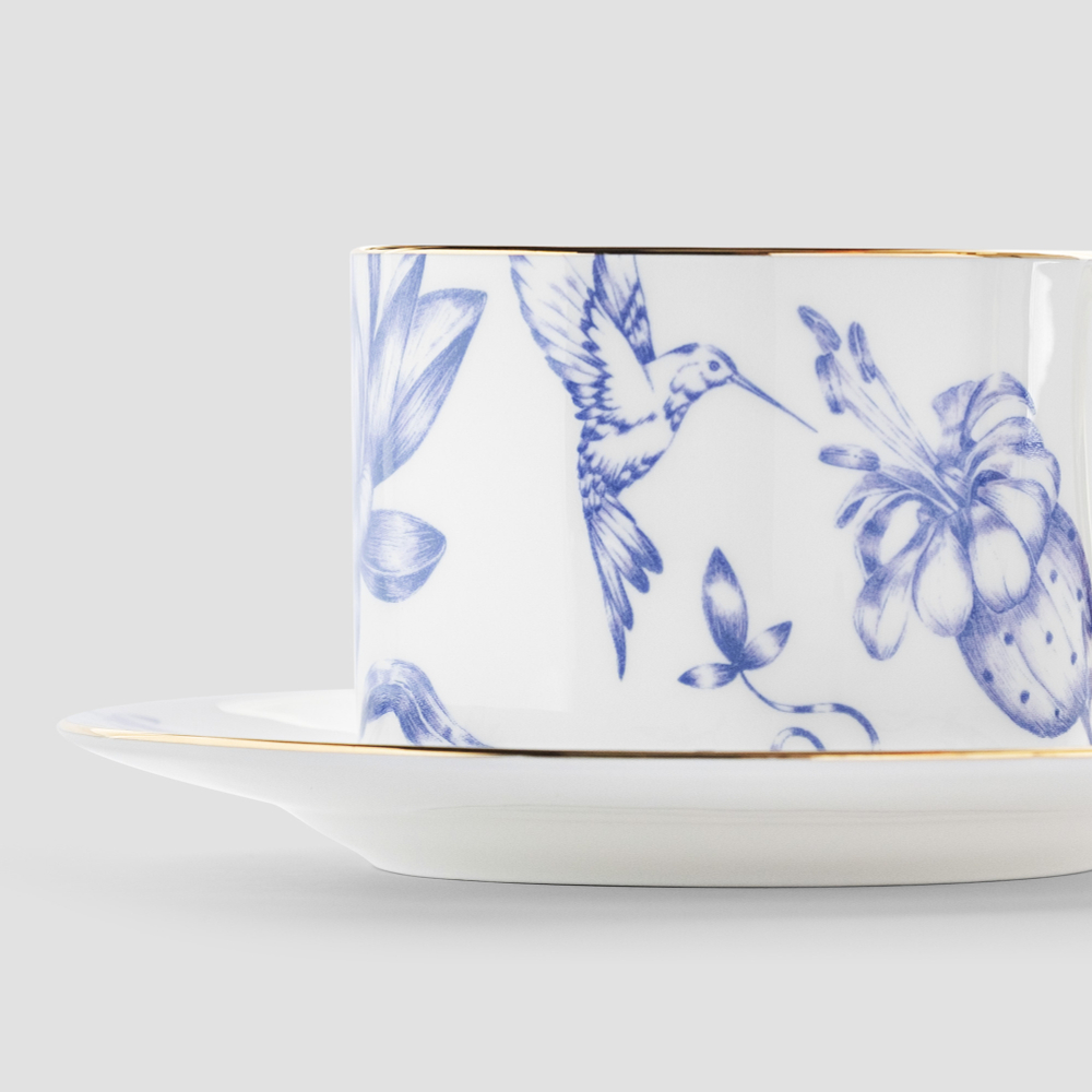 Чайная пара Farforite «Белая / Лазурный сад / Blue Garden» 250 мл в подарочной коробке