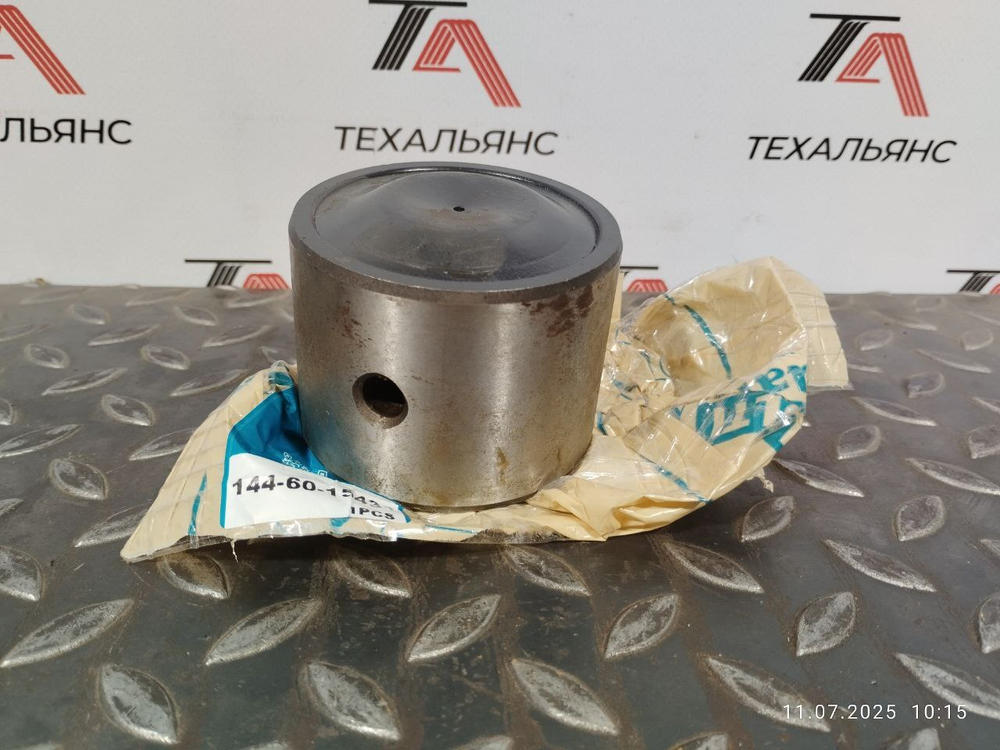 Втулка 144-60-15431