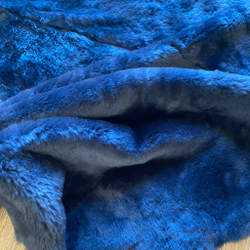 Шкура коврик меховой прикроватный овчина, 186х120 см. (из 4-х шкур) Темно-синий