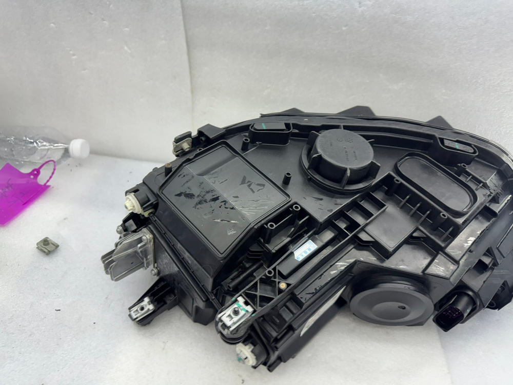 Оригинальная фара для Volkswagen Jetta 2023-2024 LED,