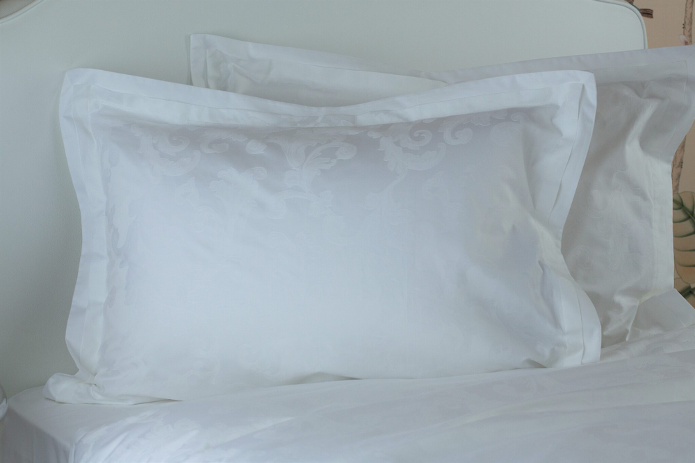 Постельное белье cемейное Сlaire&Caroll Lili белый жаккард