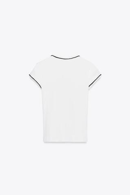 ZARA ФУТБОЛКА С ОТДЕЛКОЙ КАНТОМ И МЕТАЛЛИЗИРОВАННОЙ НИТЬЮ, БЕЛЫЙ