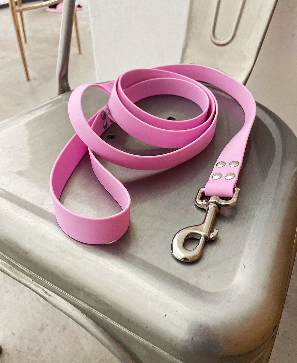 Сворка для собак из биотана водонепроницаемый, сверхпрочный 70 см , 15 мм