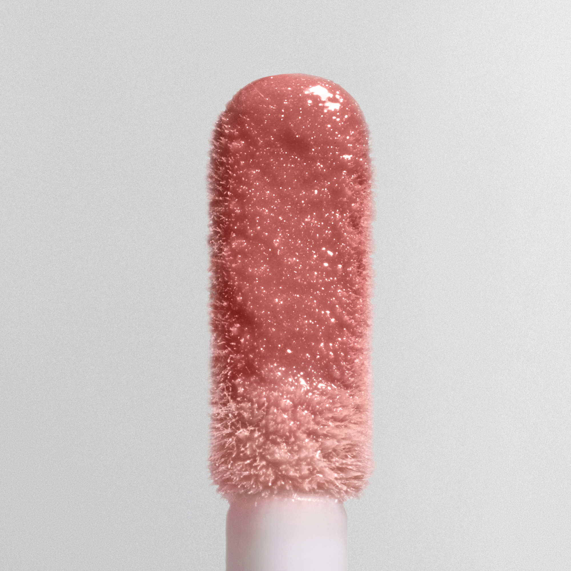 Блеск для губ LIP GLOSS MADE IN DANCE 4 мл