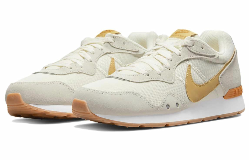 Кроссовки Nike Venture Runner