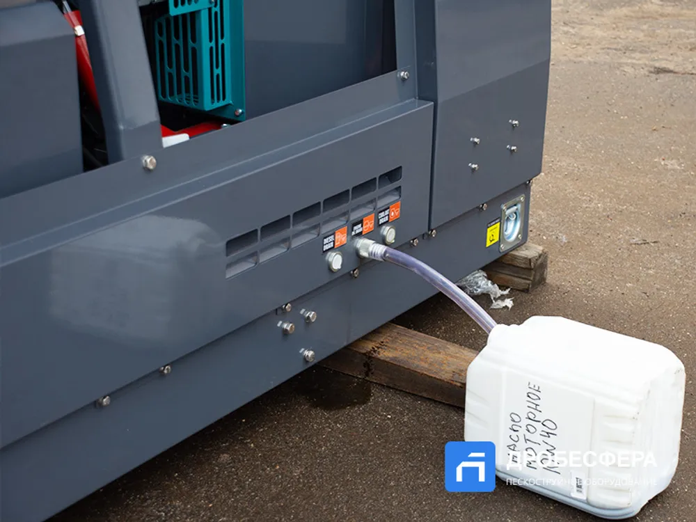 Дизельный винтовой компрессор MASTER BLAST MB185D+ АС