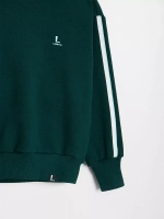 Спортивный костюм для мальчика в школу