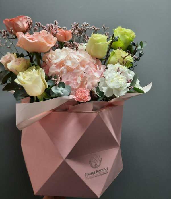 Композиция "Пленительная роза"