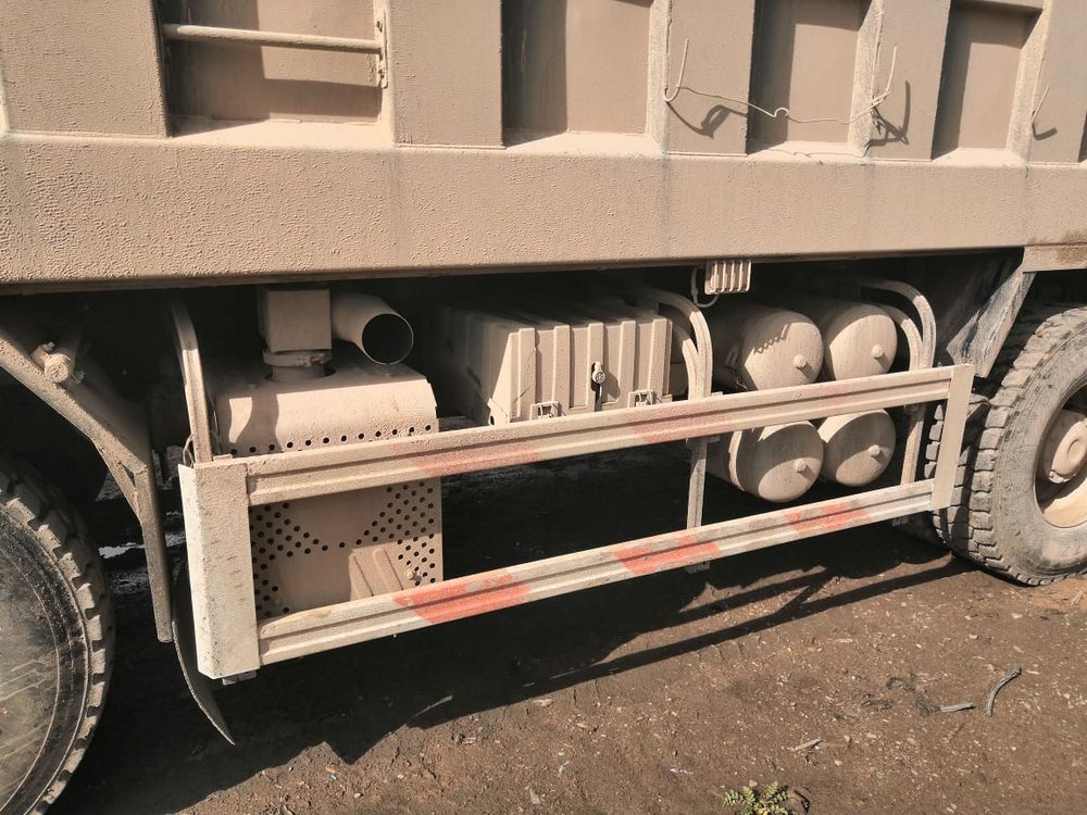 Shacman (Shaanxi) SX* 8x4 Самосвал SX331863366 (Дизельный, 12,5 л, 544 л.с., МТ)