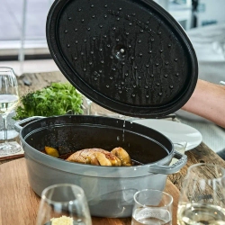 STAUB Чугунная кокотница овальная 4,2л 29см трюфель (сорт II)