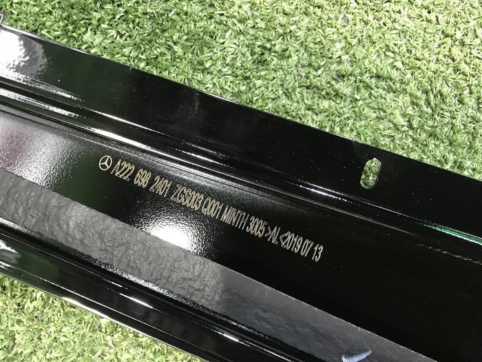 Накладка двери задняя правая Mercedes S w222 (2013-2020)