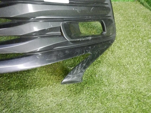 Решетка переднего бампера Toyota Camry xv70 (2017-2021)