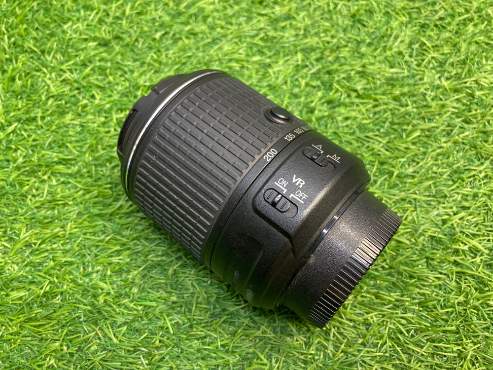 Nikon 55-200mm 4-5.6G AF-S DX ED VR II Nikkor