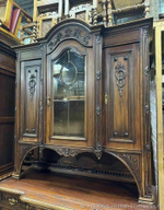 Старинный буфет