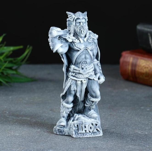 Сувенир Бог Тор