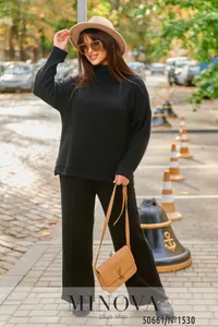 Костюм 1530-черный Minova