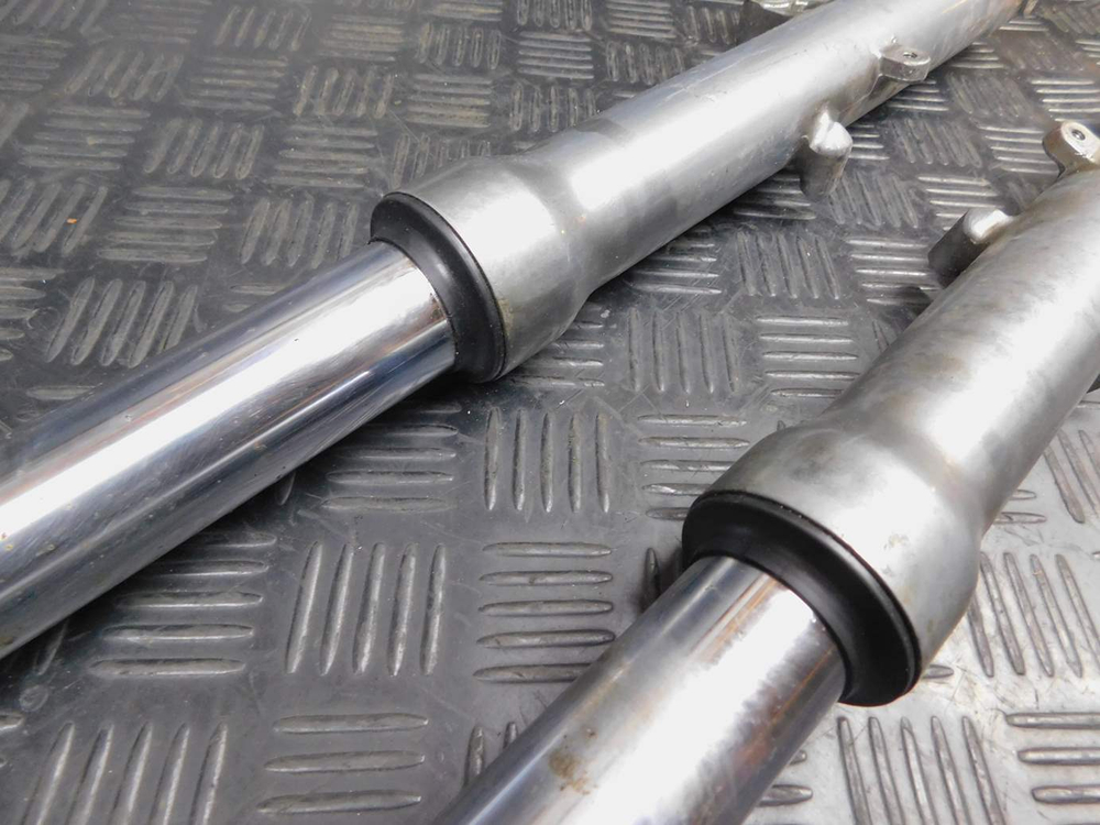 Перья вилки Kawasaki ZZR 400 98 052960