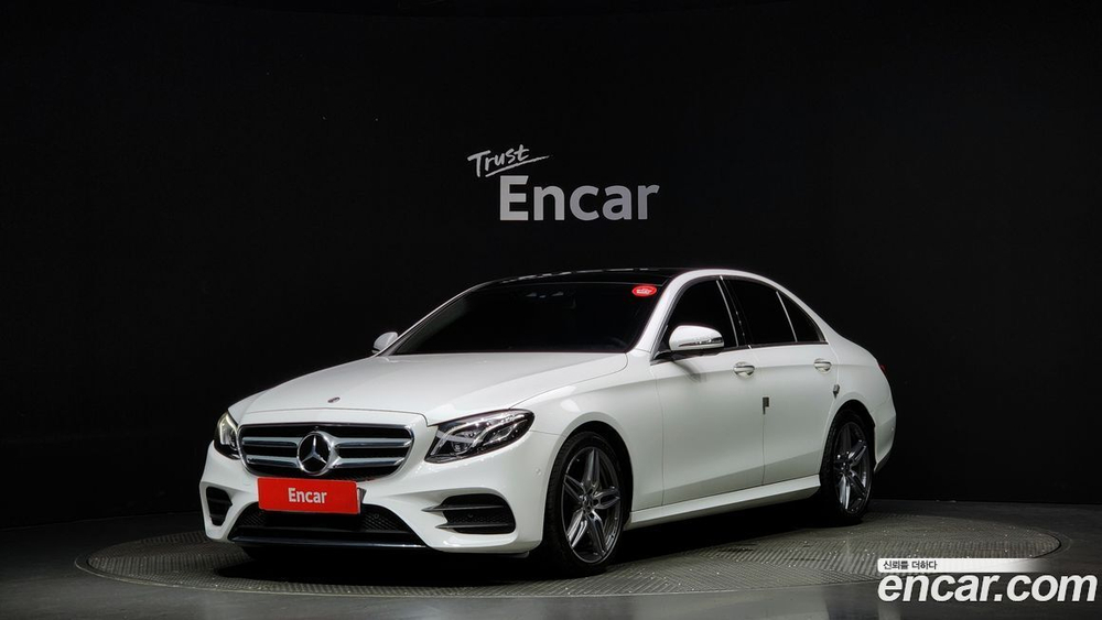 Mercedes-Benz E-Class W213 E300 4MATIC AMG Line (12.2019)