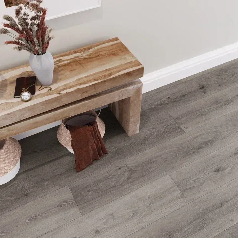 LVT плитка Invictus Maximus Plank Silk Oak Shade