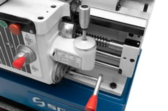 Токарный станок SGSK CW6280E