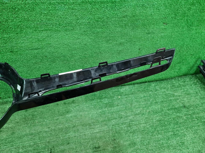 Накладка решетки радиатора Mercedes GLE c292 15-19