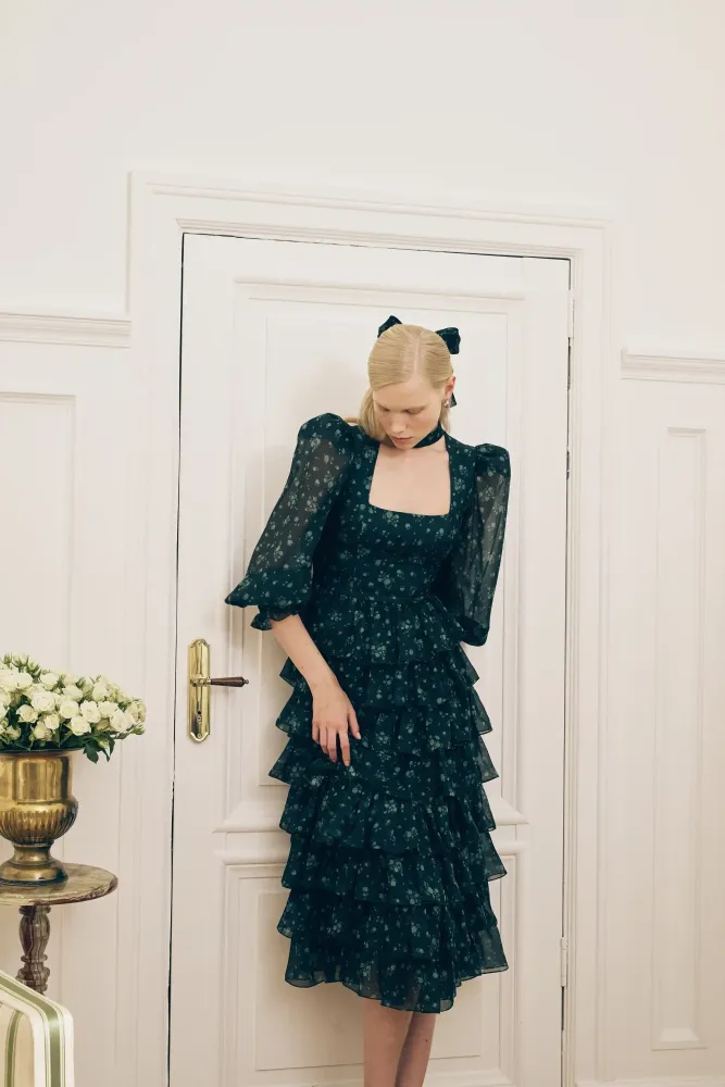 Valerie midi, платье миди из темно-зеленого шифона с цветочным принтом