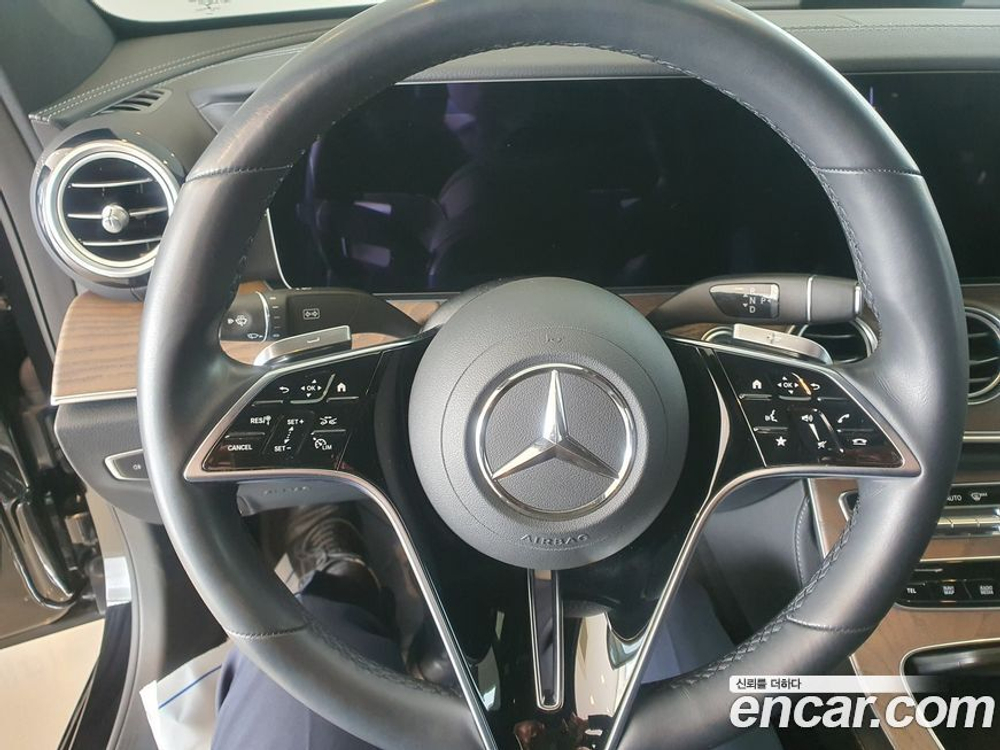 Mercedes-Benz E-Class W213 E220d 4MATIC Exclusive (02.2022)