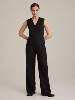 Брюки прямого кроя со складками из итальянской ткани черные