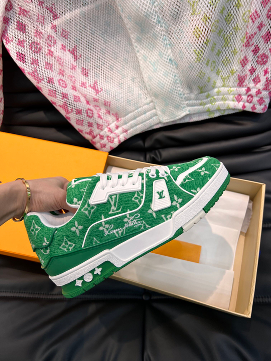 Louis Vuitton Trainer Sneaker