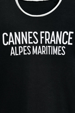 ZARA ФУТБОЛКА С НАДПИСЬЮ И КОНТРАСТНЫМИ ДЕТАЛЯМИ, ЧЕРНЫЙ