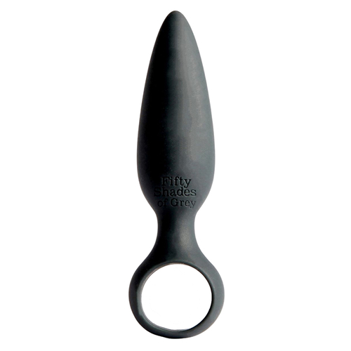Черная анальная втулка 11,4см с кольцом на основании Fifty Shades of Grey Something Forbidden Silicone Butt Plug
