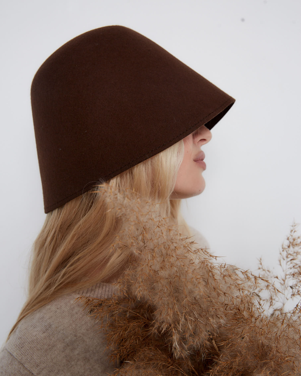 Панама из шерсти шоколад