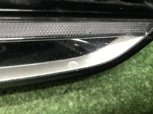 Битая Фара правая Genesis G70 (2020-н.в.) LED