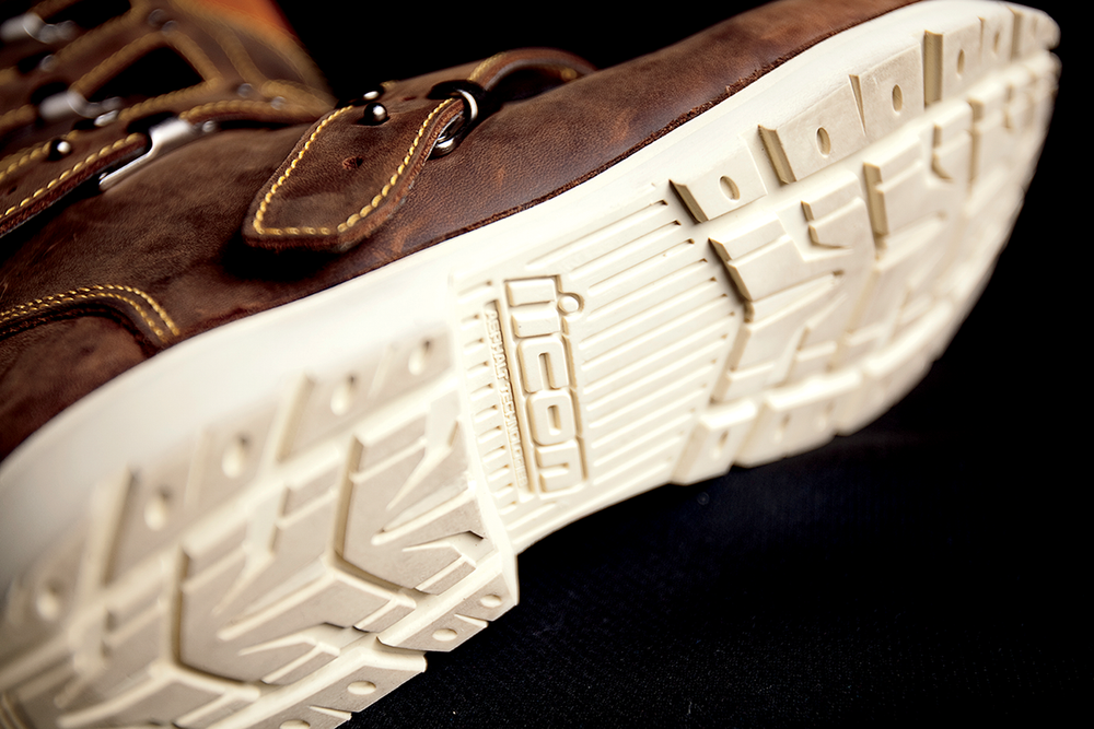 Мотоботы - ICON 1000 ELSINORE (коричневые)